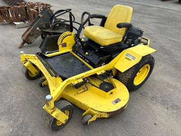 SOLD Great Dane Chariot Lot No. 135 Other Equipment with 1 453 Hrs Tractor Zoom